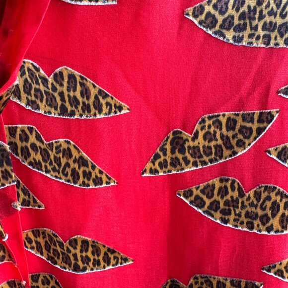 NWOT Alice + Olivia Sheila Lips Burnout Tie-Neck Top Cheetah Print Size M - Picture 9 of 13